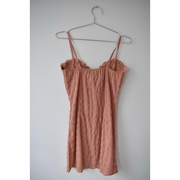 Chic Pink PrettyLittleThing Gingham Body Con Dress with Ruffle Detail - Picture 6 of 8